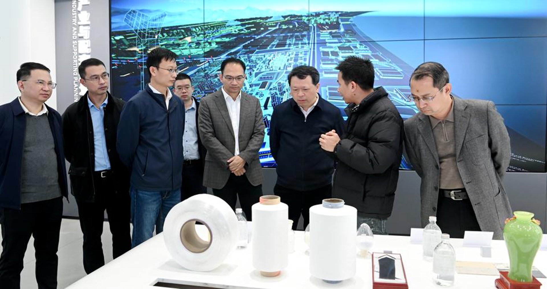 展览展示:连接艺术与商业的桥梁